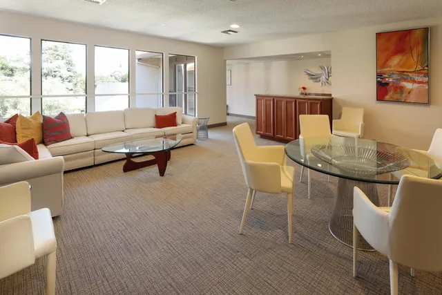 $5,800 | 226 West Edith Avenue, Unit 15, Los Altos, CA 94022