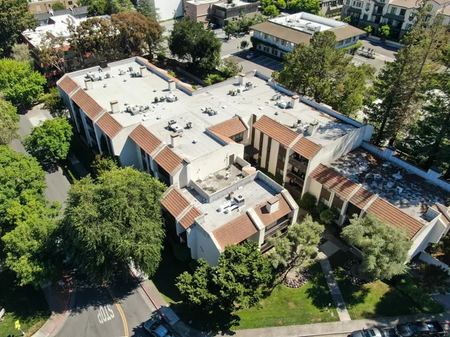 $5,800 | 226 West Edith Avenue, Unit 15, Los Altos, CA 94022