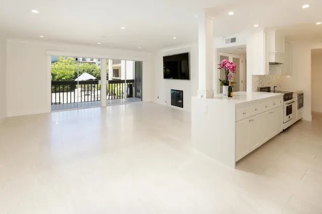 $5,800 | 226 West Edith Avenue, Unit 15, Los Altos, CA 94022