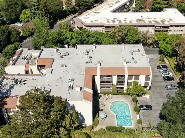 $5,800 | 226 West Edith Avenue, Unit 15, Los Altos, CA 94022