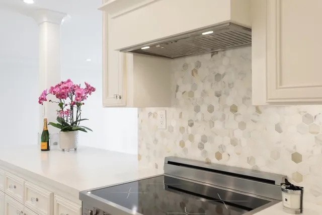 $5,800 | 226 West Edith Avenue, Unit 15, Los Altos, CA 94022