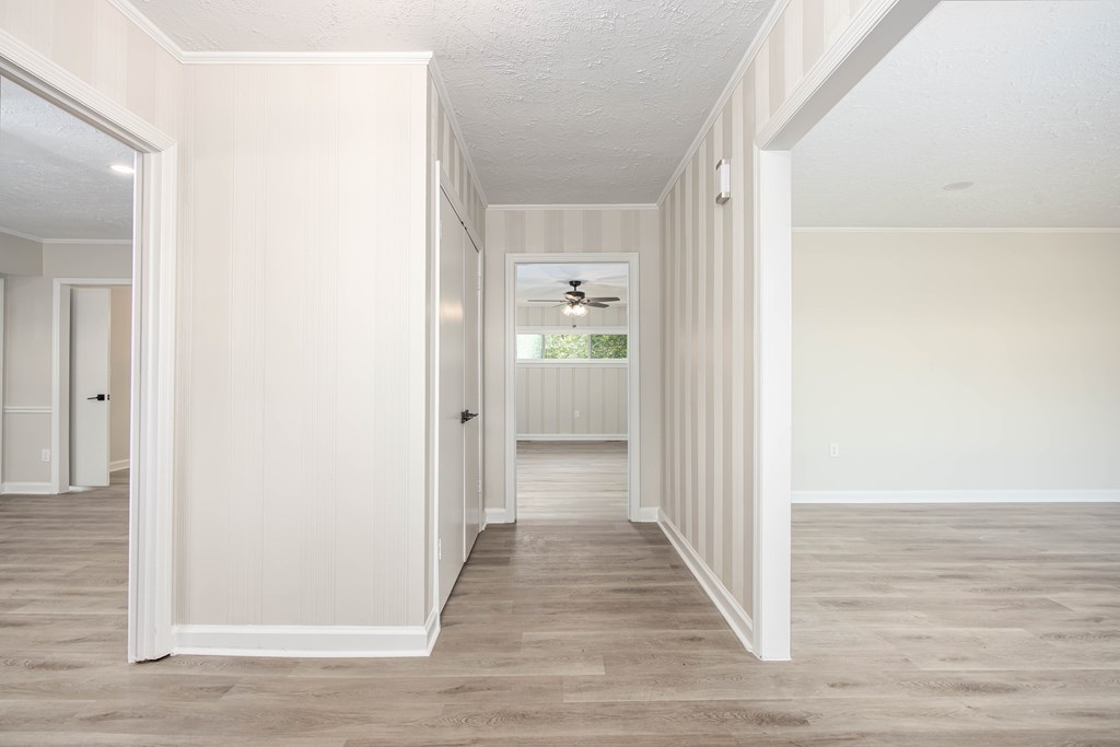 7808 Mullin Road Smiths Station, AL 36877 - Photo 2 of 27 Gallery Image 2