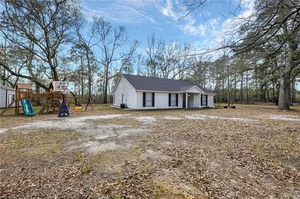 $289,000 | 38030 Michelle Drive, Pearl River, LA 70452