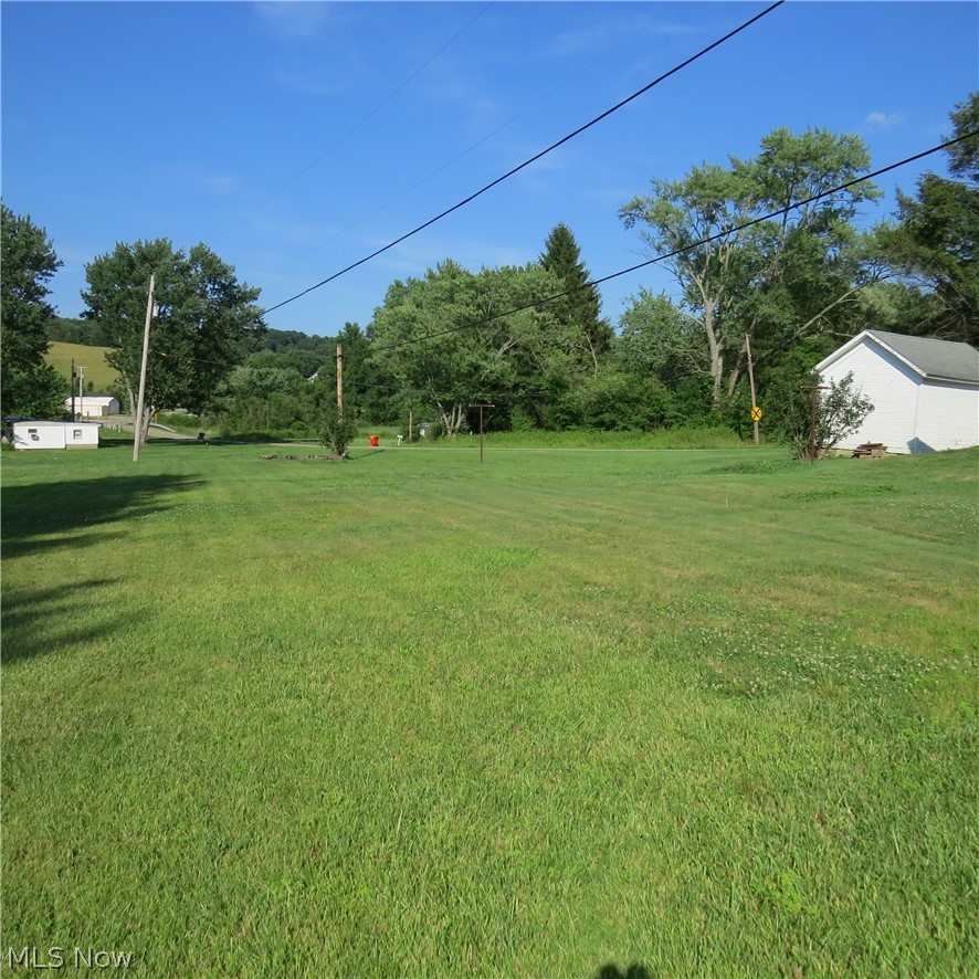 4441 Arrow Road Northwest Carrollton, OH 44615 - Photo 13 of 35