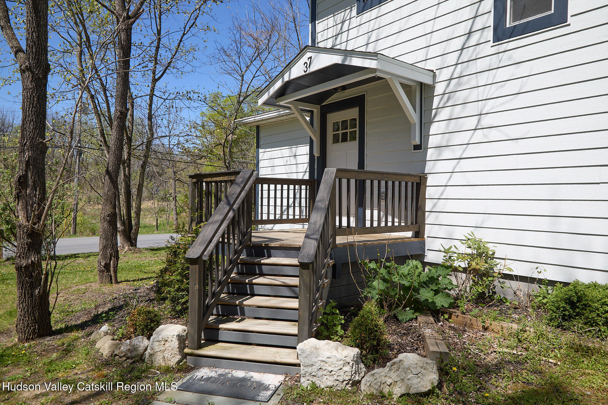 37 Towpath Road Accord, NY 12404 - Photo 4 of 45 GenEricHouseExt 29