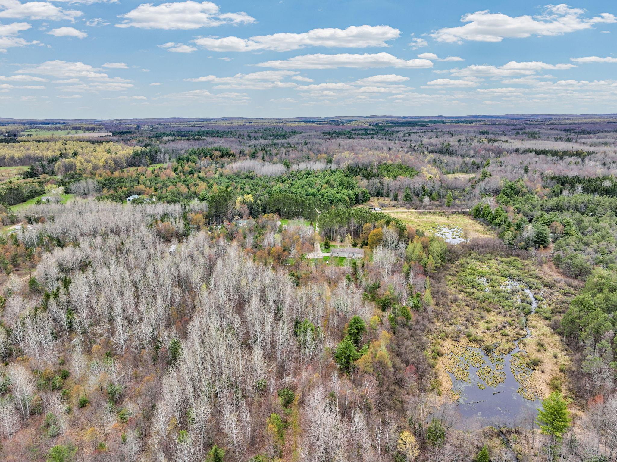 712 East 38 Road Cadillac, MI 49601 - Photo 66 of 67