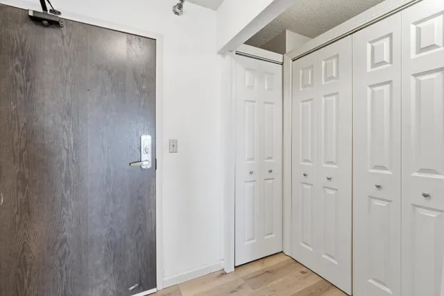 $109,900 | 78 10th Street East, Unit 2807, St. Paul, MN 55101