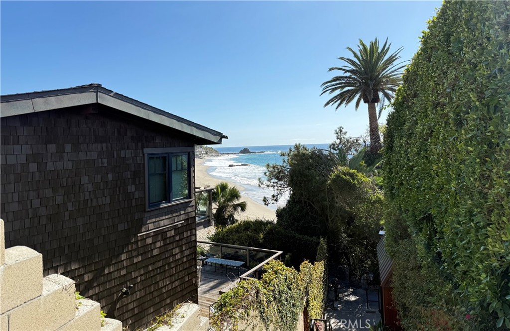 162 Sunset Terrace Laguna Beach, CA 92651 - Photo 36 of 38 Stairs to Victoria Beach