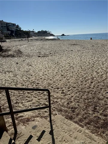 $8,900 | 162 Sunset Terrace, Laguna Beach, CA 92651