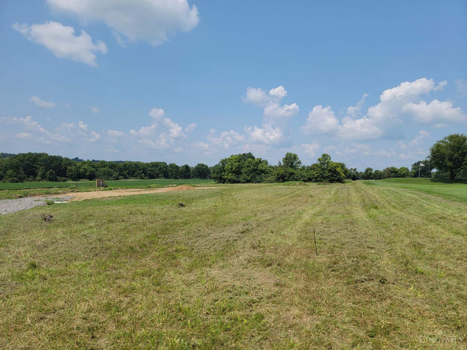 2650 Harris Road Hamilton, OH 45013 - Photo 5 of 7 Gallery Image 5