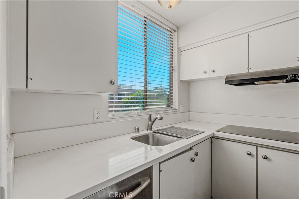 6979 Palm Court, Unit 234J Riverside, CA 92506 - Photo 10 of 30