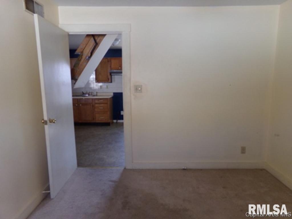 1578 North Gulick Avenue Decatur, IL 62526 - Photo 10 of 16