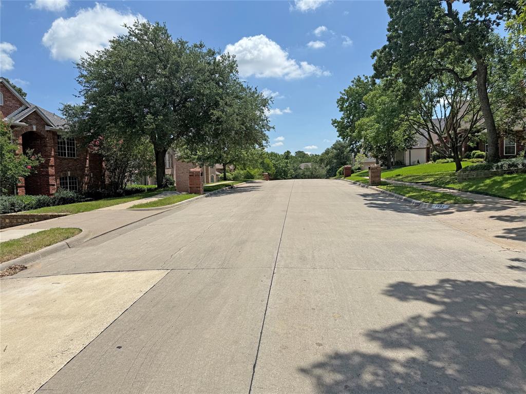 1929 Fall Creek Trail Keller, TX 76248 - Photo 17 of 34