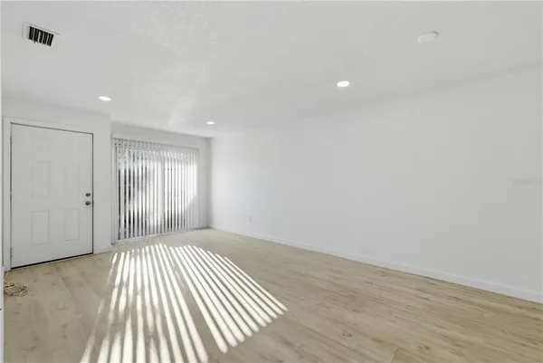 $1,350 | 5355 Southeast 29th Place, Unit B, Ocala, FL 34480