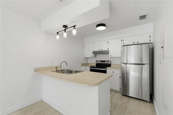 $1,350 | 5355 Southeast 29th Place, Unit B, Ocala, FL 34480