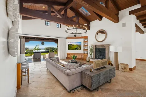 $6,995,000 | 8084 Entrada De Luz East, San Diego, CA 92127