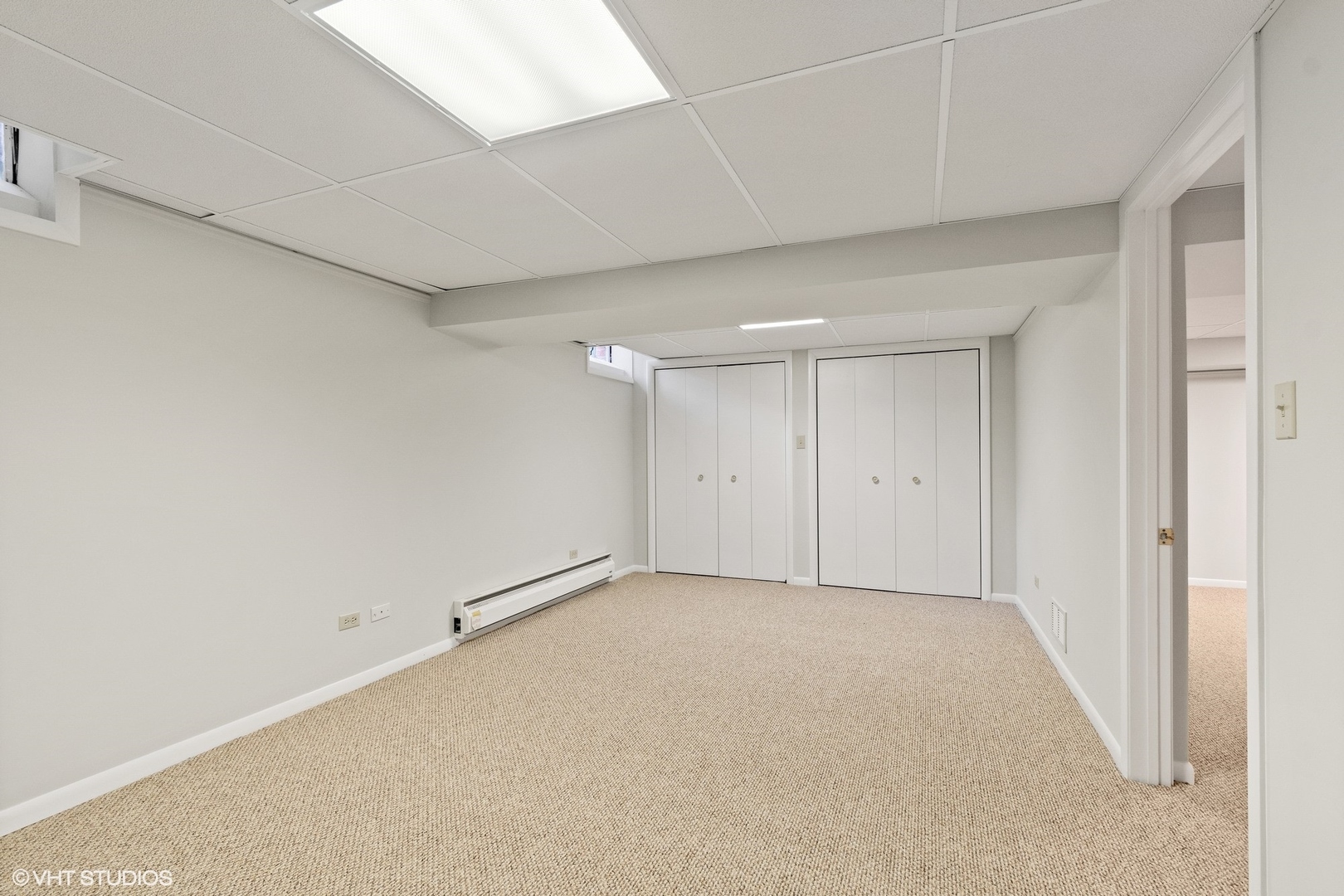 872 Northmoor Road Lake Forest, IL 60045 - Photo 16 of 23 a view of an empty room