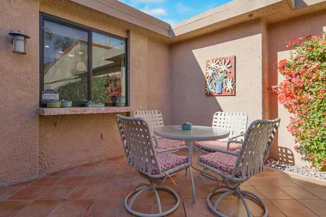 $549,000 | 35 La Ronda Drive, Rancho Mirage, CA 92270