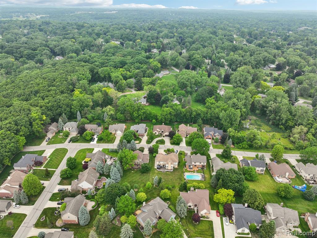 2138 Kennedy Drive Rochester Hills, MI 48309 - Photo 52 of 63