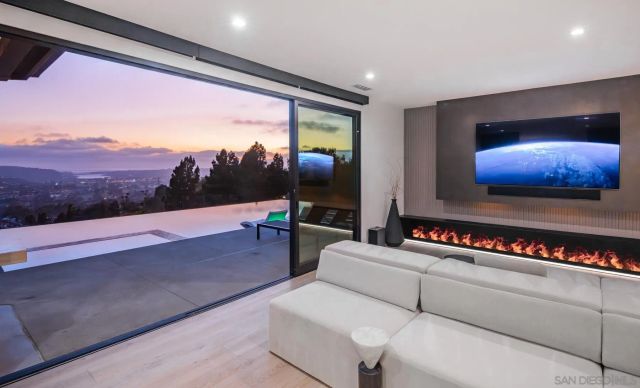 $7,495,000 | 3240 Piragua Street, Carlsbad, CA 92009