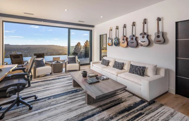 $7,495,000 | 3240 Piragua Street, Carlsbad, CA 92009