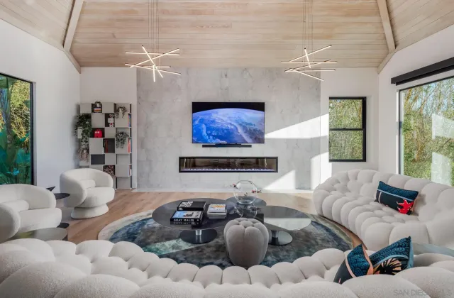 $7,650,000 | 3240 Piragua Street, Carlsbad, CA 92009