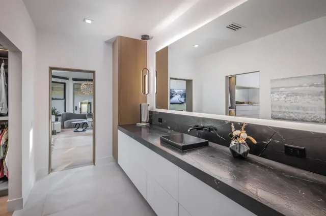 $7,650,000 | 3240 Piragua Street, Carlsbad, CA 92009