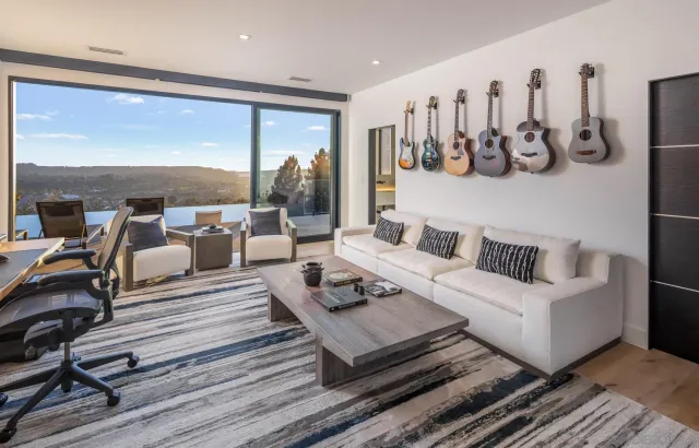 $7,650,000 | 3240 Piragua Street, Carlsbad, CA 92009