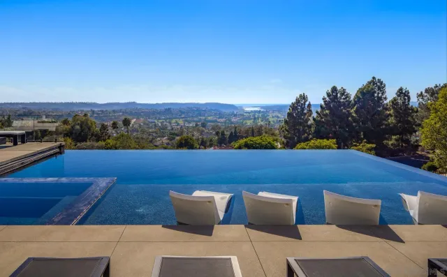 $7,650,000 | 3240 Piragua Street, Carlsbad, CA 92009