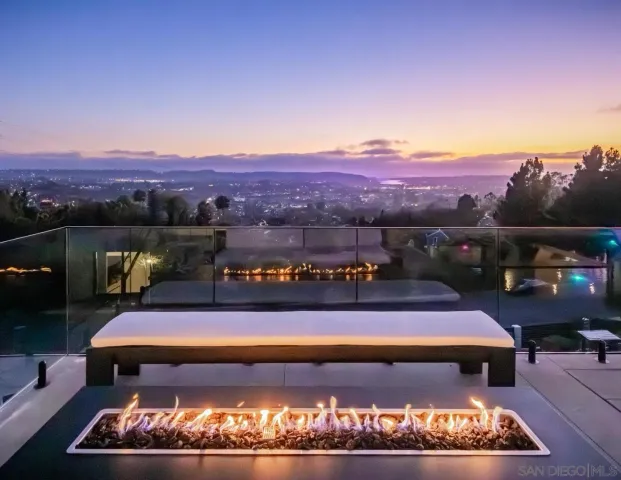 $7,650,000 | 3240 Piragua Street, Carlsbad, CA 92009