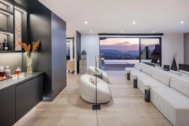 $7,650,000 | 3240 Piragua Street, Carlsbad, CA 92009