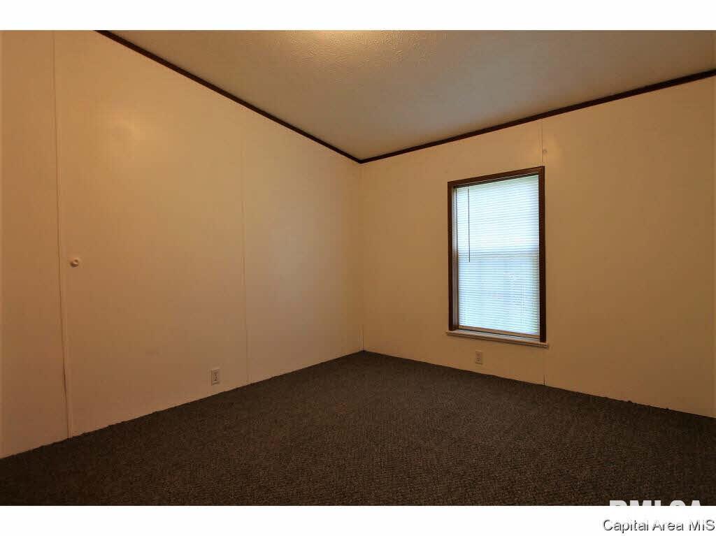 3725 North Peoria Road, Unit 58 Springfield, IL 62702 - Photo 12 of 16
