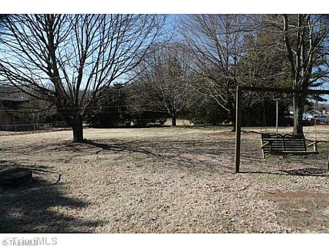 942 South Franklin Road Mount Airy, NC 27030 - Photo 16 of 16 Exterior Back.