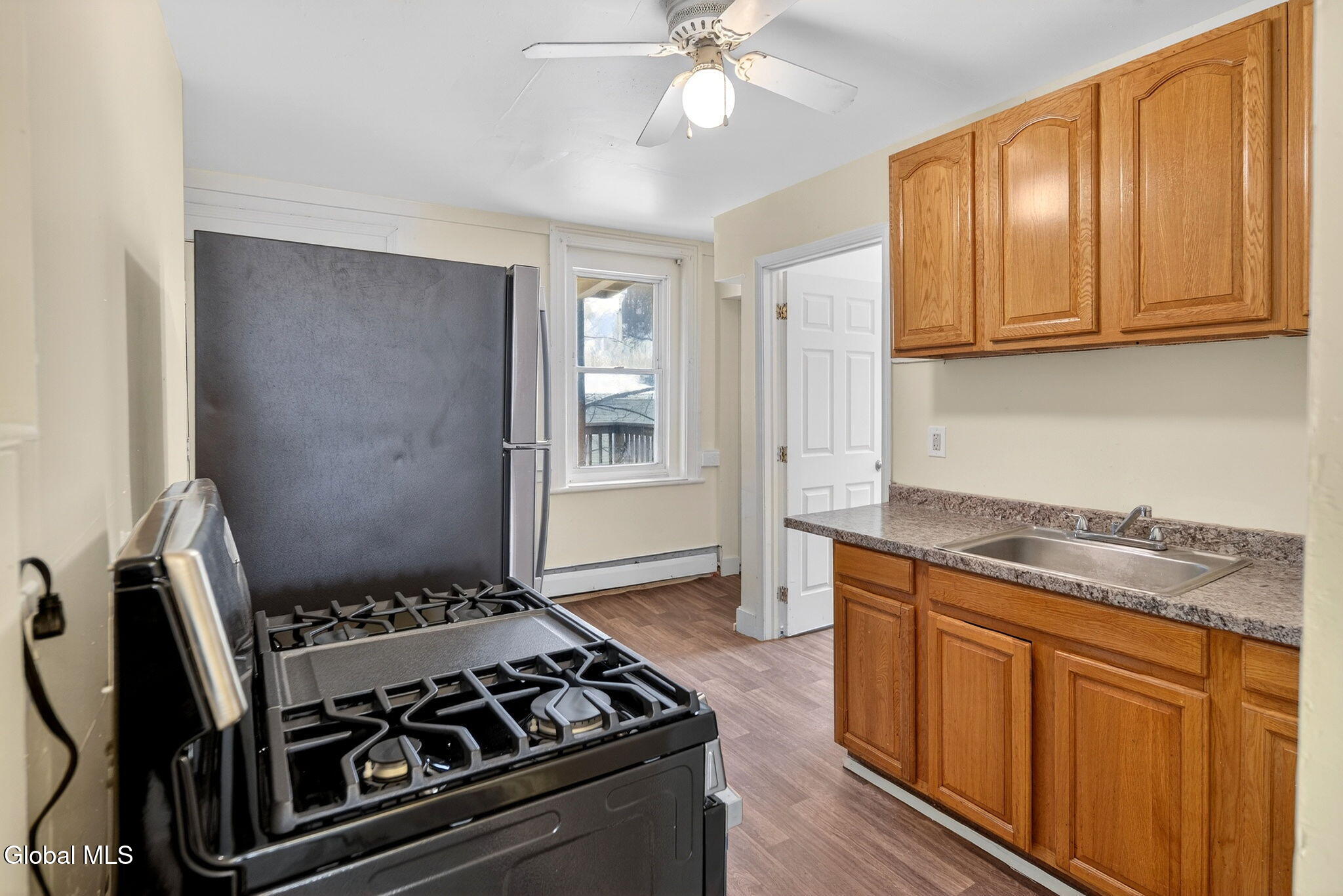 38 Tyler Street Troy, NY 12180 - Photo 27 of 28 Fourth Interior 18 of 19
