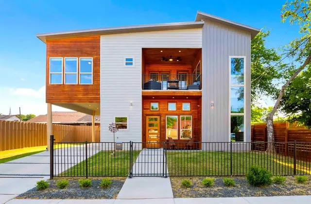 $5,500 | 3807 Vilbig Road, Dallas, TX 75212