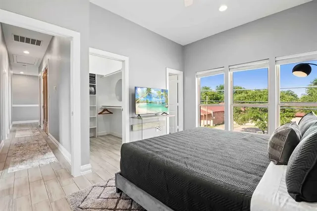 $5,500 | 3807 Vilbig Road, Dallas, TX 75212