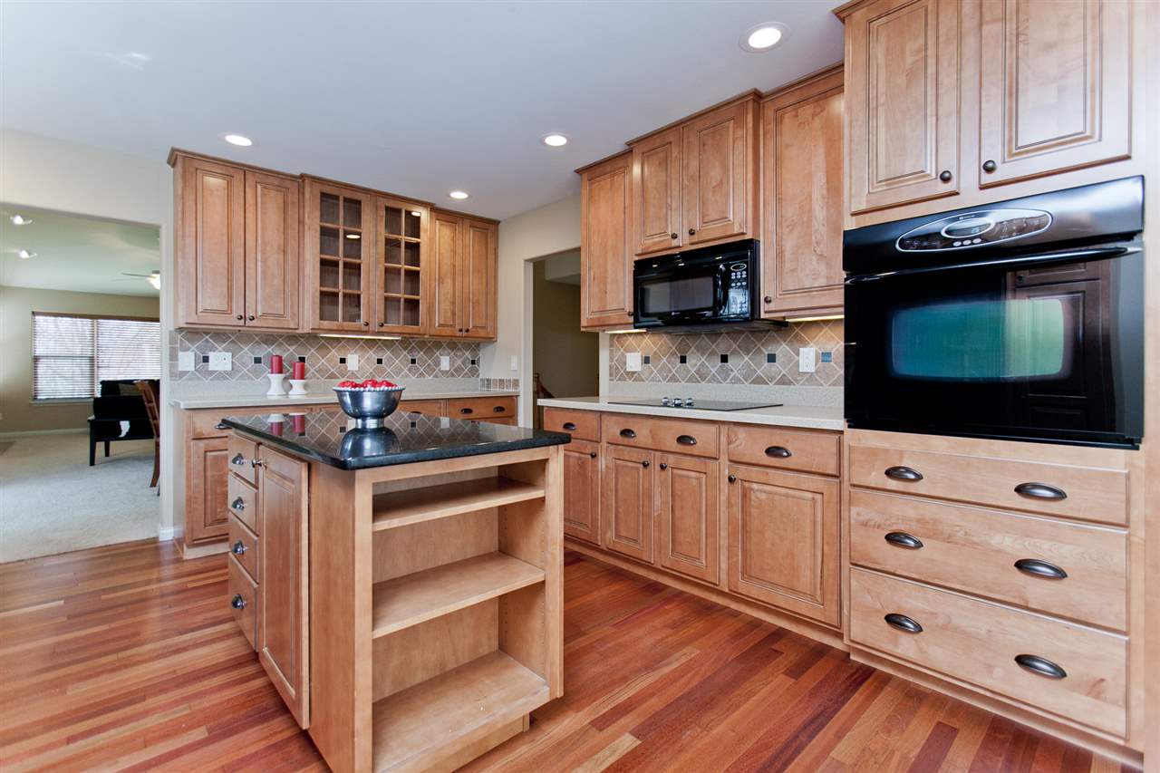 4025 North Willowbend Road Northeast Cedar Rapids, IA 52411 - Photo 14 of 44 Gallery Image 14