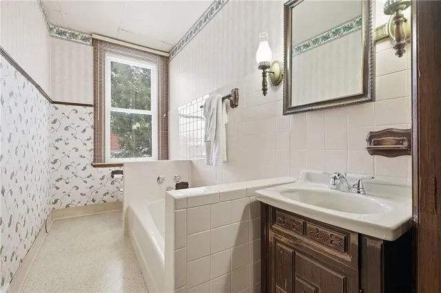 $225,000 | 229 Clifton Avenue, Pittsburgh, PA 15215