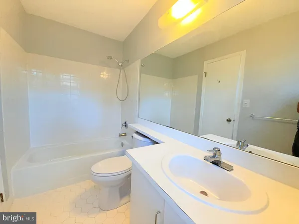 $2,400 | 31 Drewes Court, Lawrenceville, NJ 08648