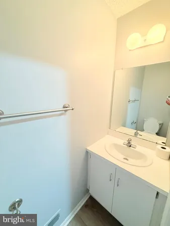 $2,400 | 31 Drewes Court, Lawrenceville, NJ 08648