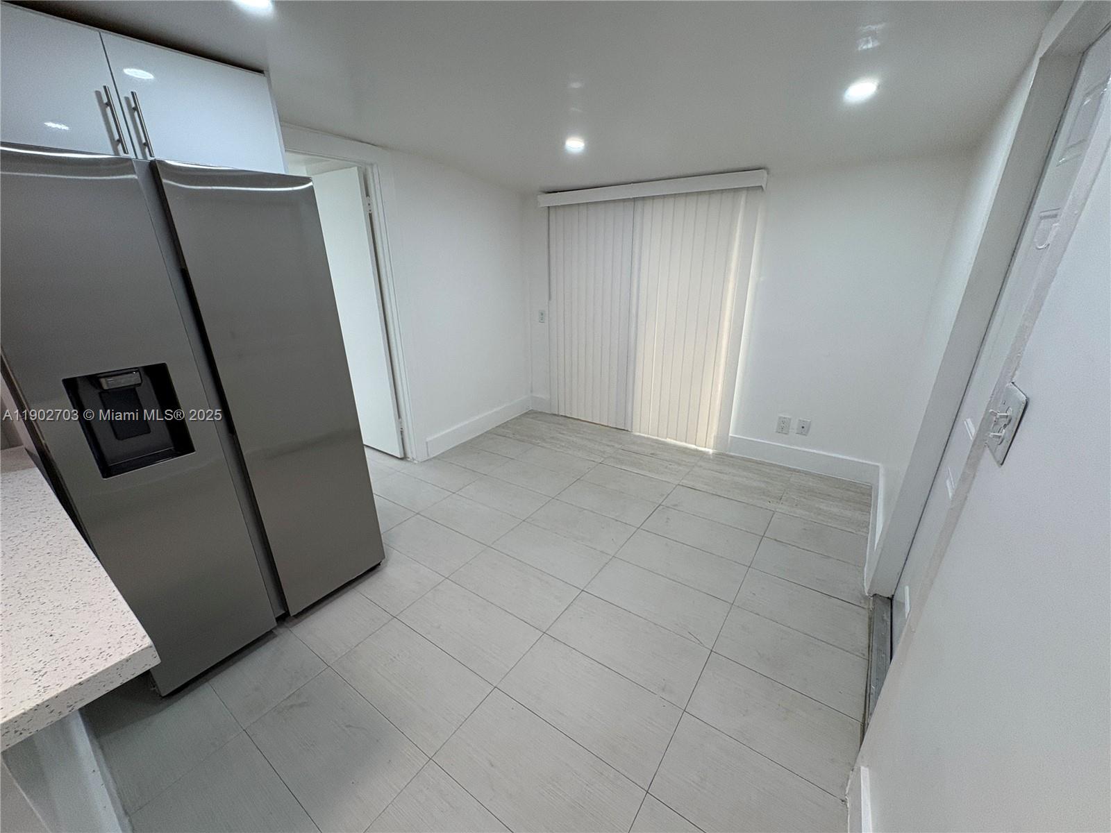 3157 Southwest 17th Street, Unit B Miami, FL 33145 - Photo 5 of 18