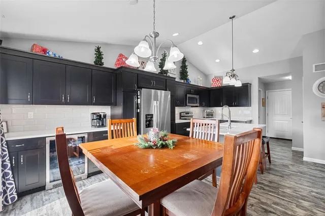 $323,000 | 820 Nottingham Avenue, Waterloo, IL 62298