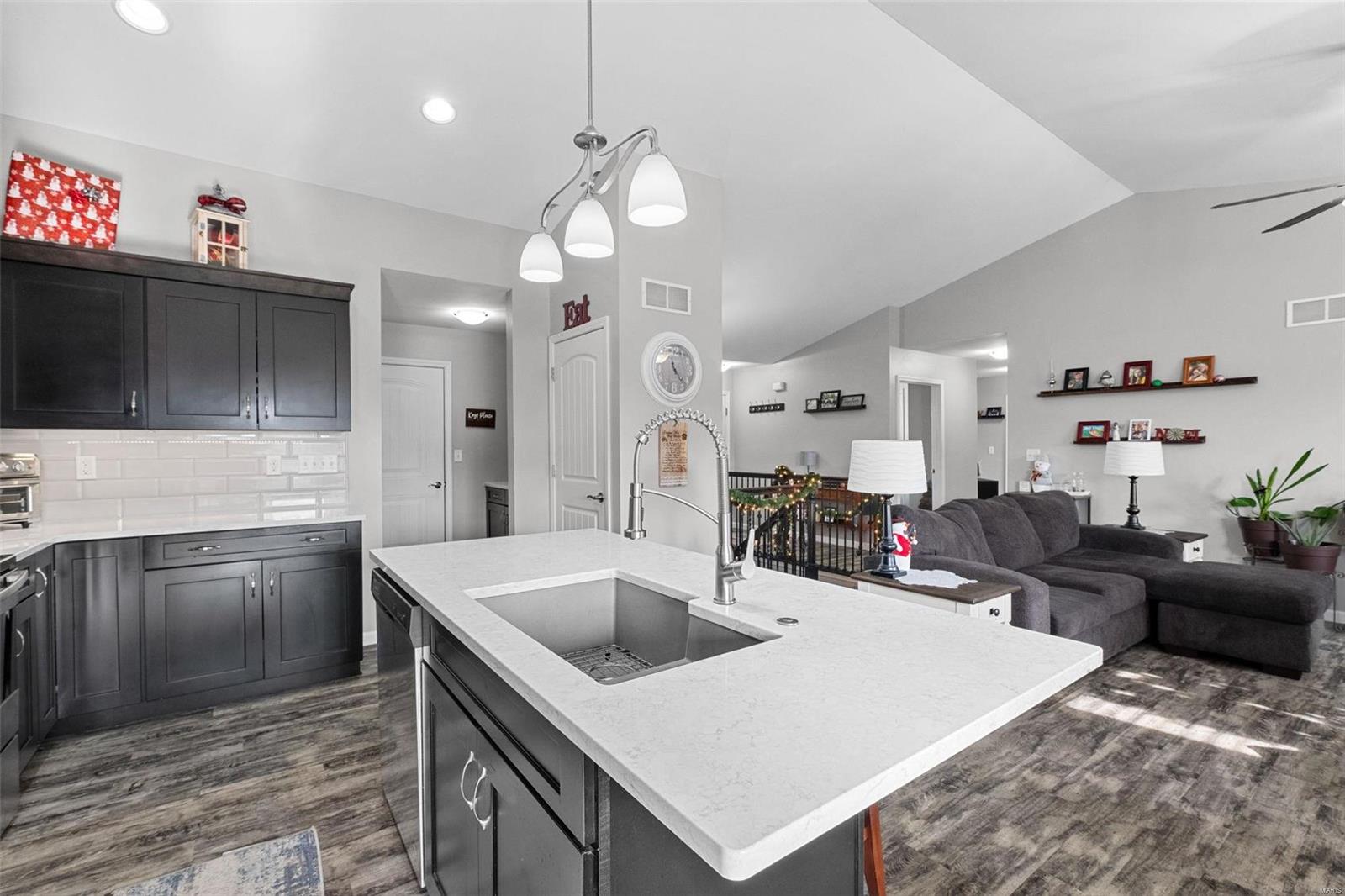 820 Nottingham Avenue Waterloo, IL 62298 - Photo 9 of 49