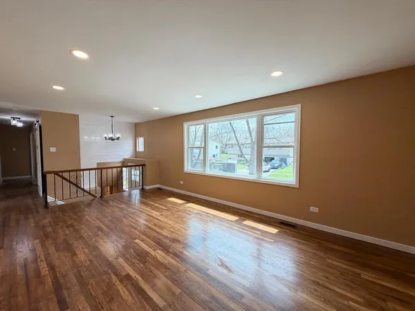 $319,900 | 1817 218th Place, Sauk Village, IL 60411