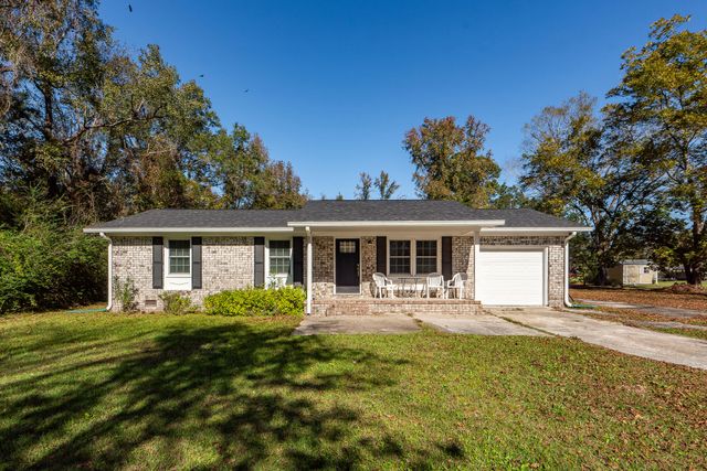 $289,900 | 418 Wass Lane, Moncks Corner, SC 29461