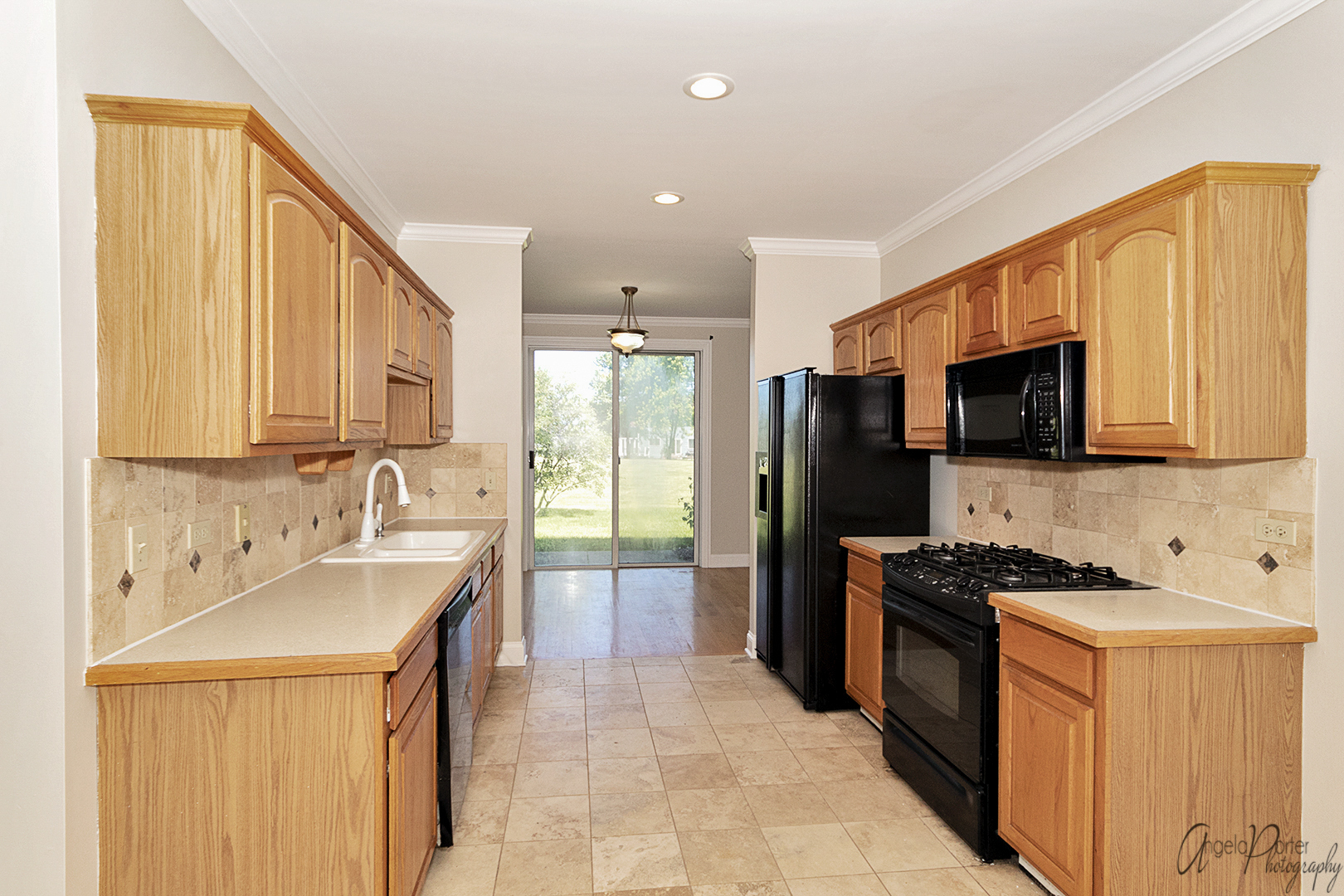 17858 Braewick Road Gurnee, IL 60031 - Photo 10 of 29