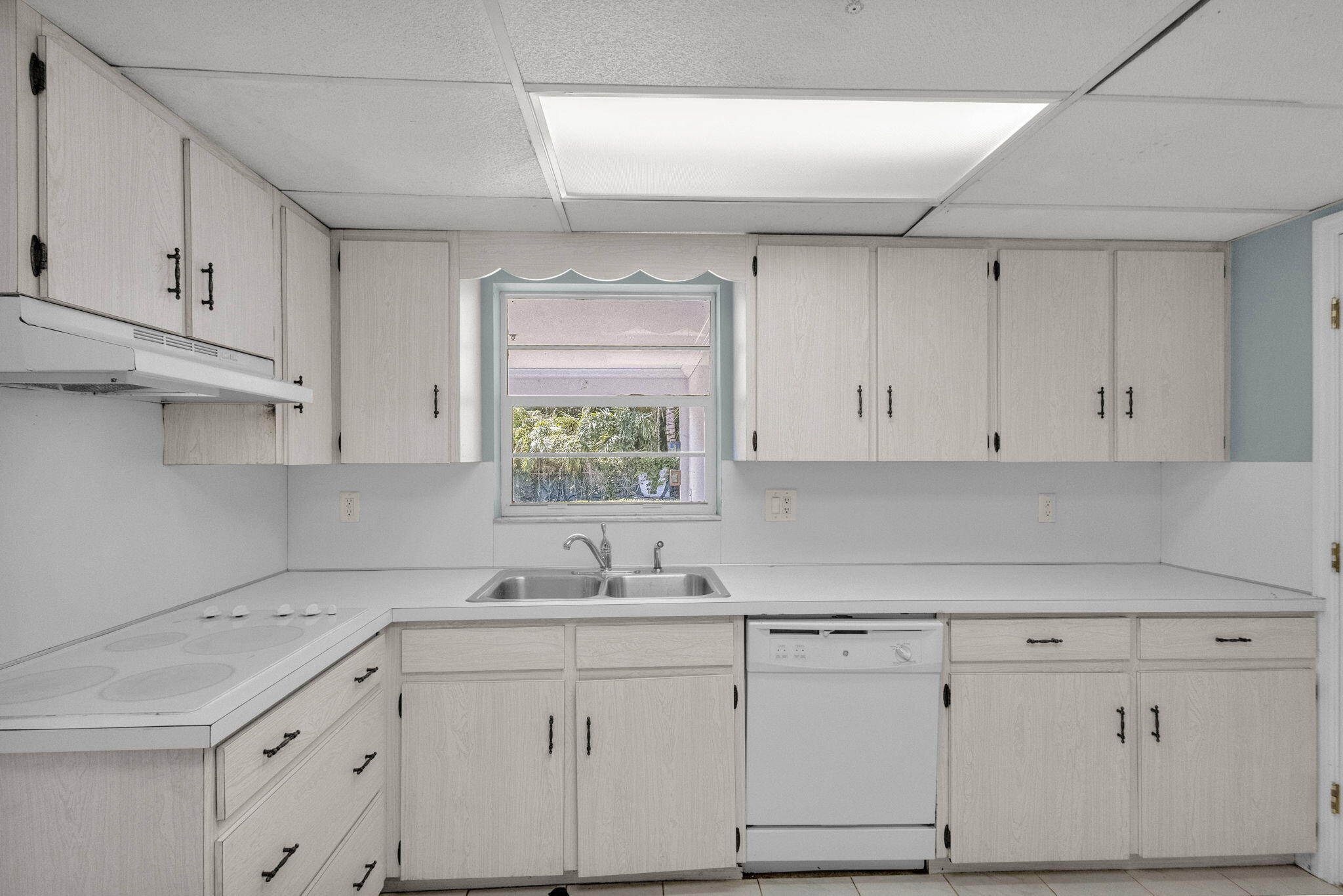 8888 Southeast Colony Street Hobe Sound, FL 33455 - Photo 16 of 69 21-web-or-mls-5D1A4864