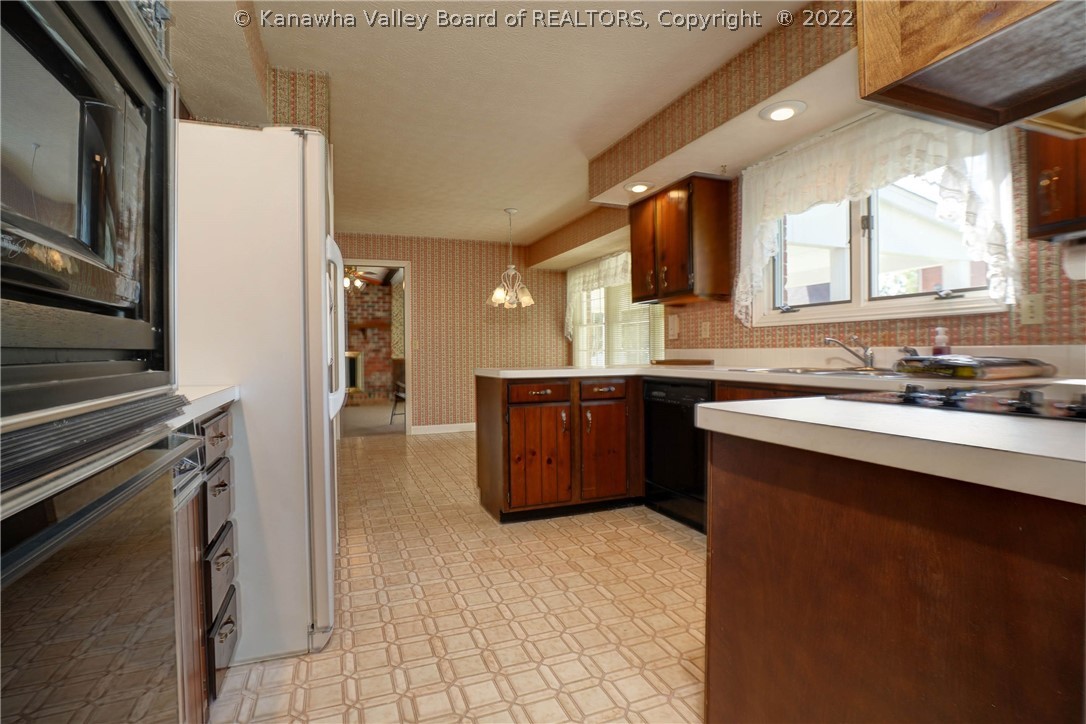 5312 Ashbrook Road Charleston, WV 25313 - Photo 19 of 38 Gallery Image 19