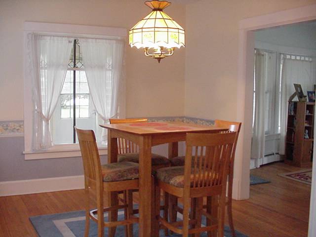 2041 15th Street Moline, IL 61265 - Photo 4 of 5 Gallery Image 4