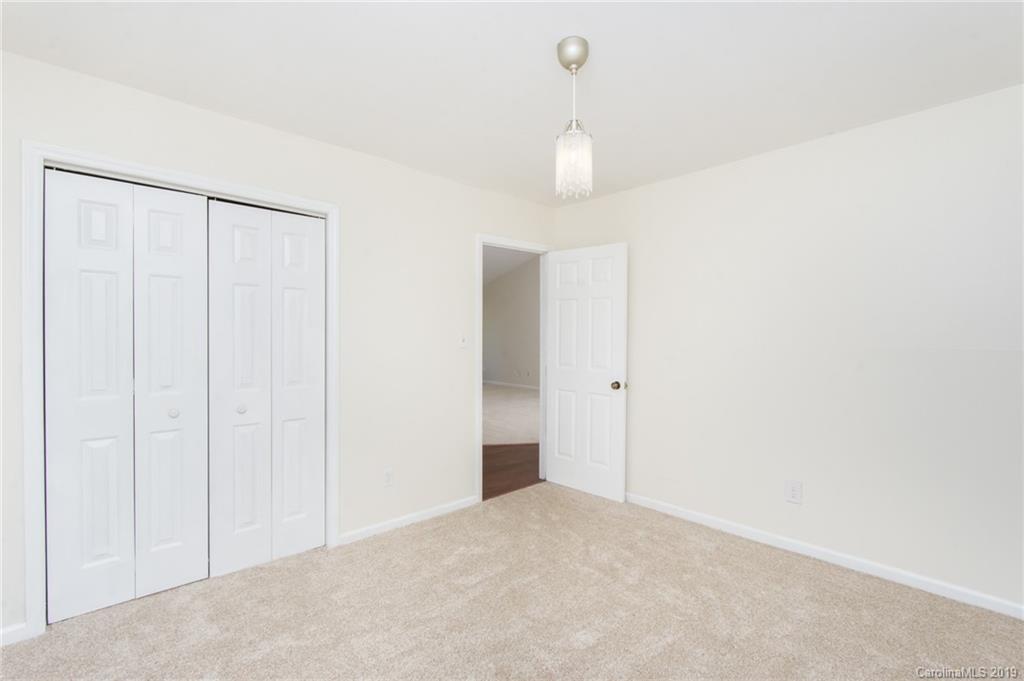 8400 Golf Ridge Drive Charlotte, NC 28277 - Photo 15 of 23